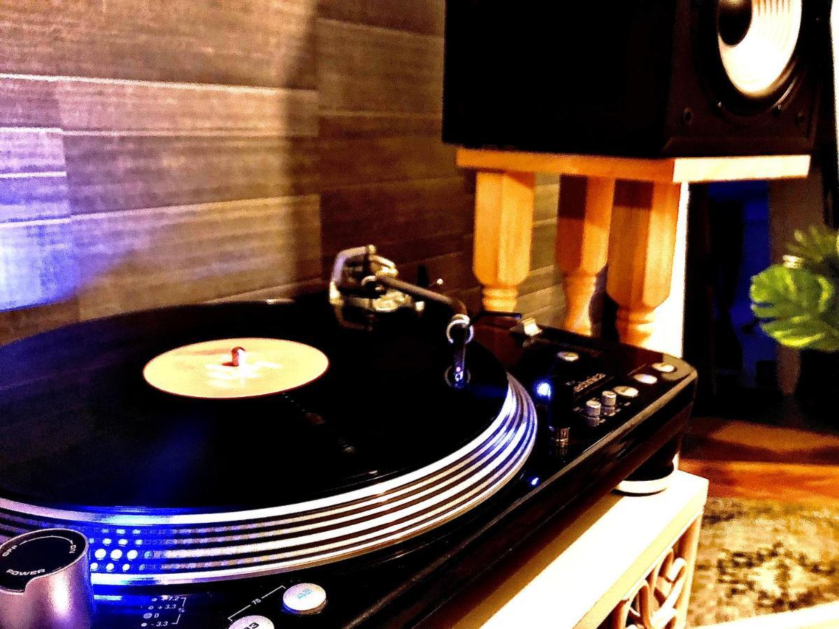 Vinyl’s Place Brašov Exteriér fotografie